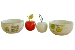 031 keramičke činije I voće